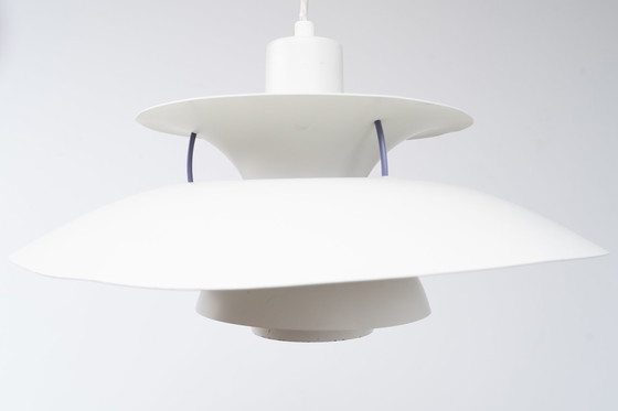 Image 1 of PH5 Hanglamp van Poul Henningsen