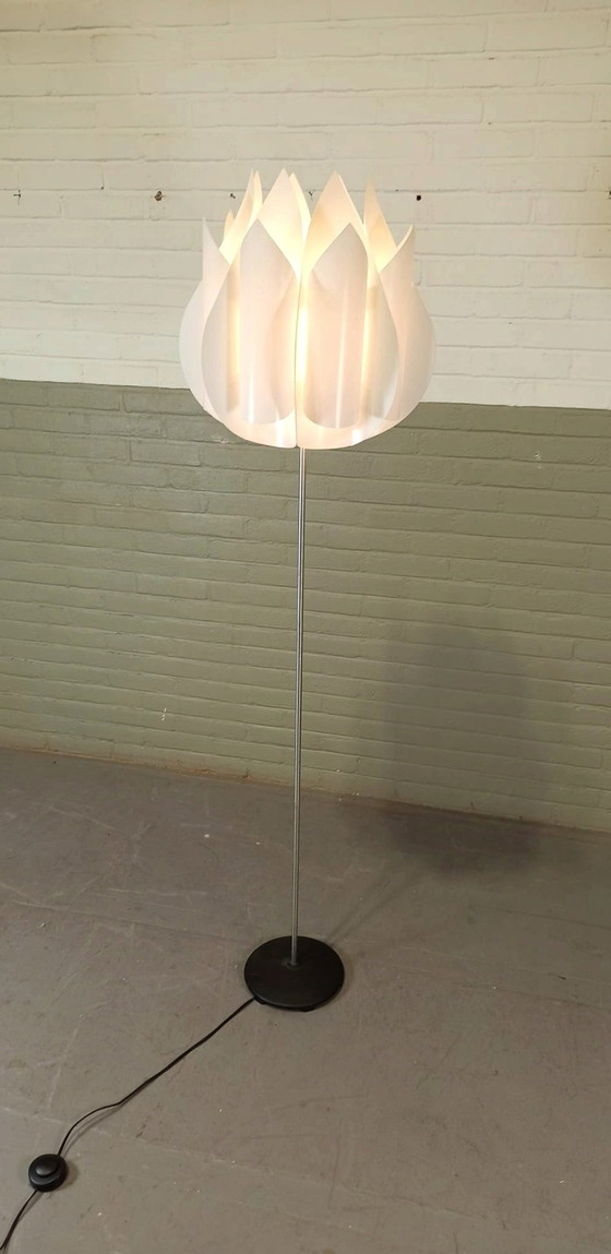 Image 1 of Brylle & Jacobsen Knappa Tulpan Tulp Vloerlamp