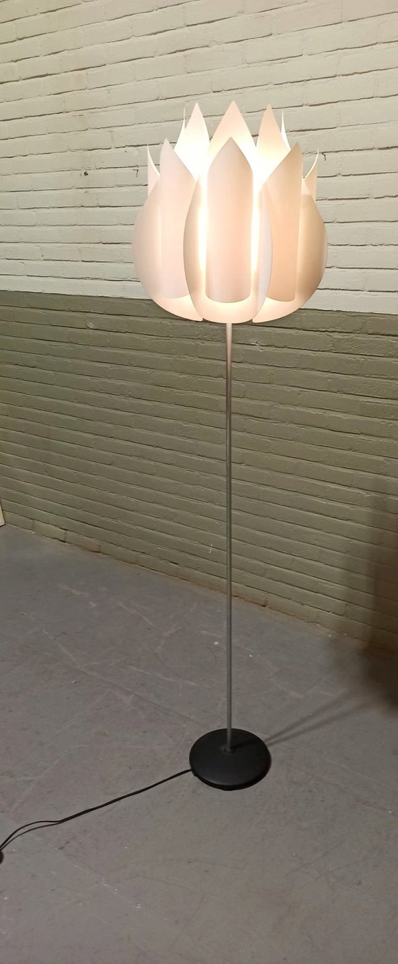 Image 1 of Brylle & Jacobsen Knappa Tulpan Tulp Vloerlamp