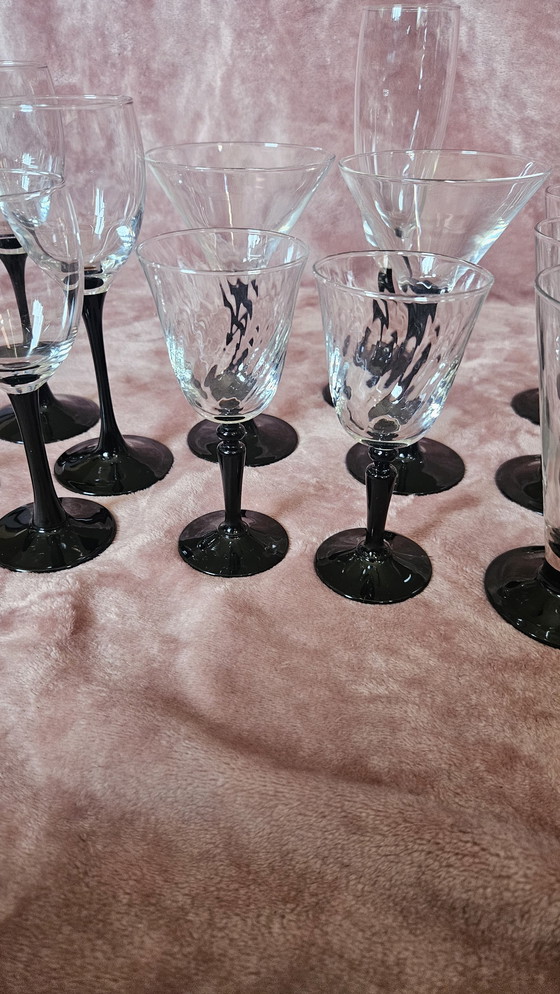 Image 1 of 12 Luminarc France Glazen Assortiment Zwarte Voet