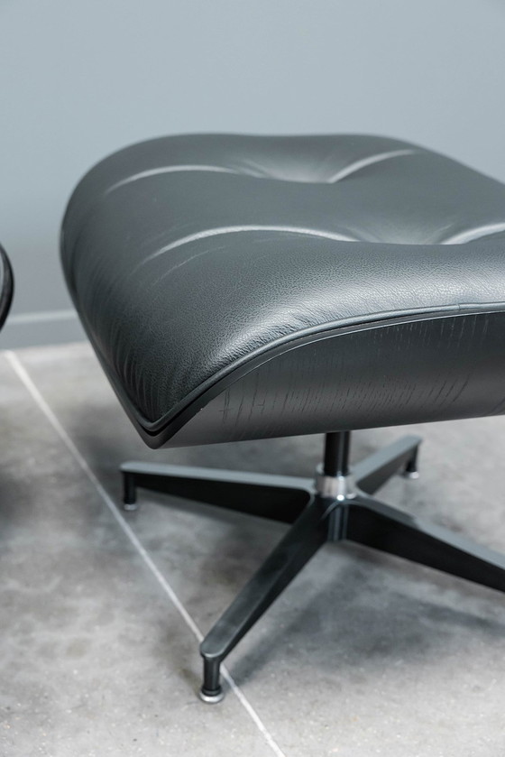 Image 1 of Eames Lounge Stoel + Ottoman Xl