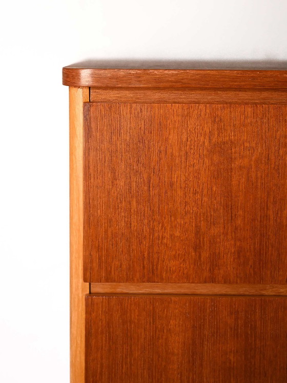 Image 1 of Vintage Scandinavisch kabinet met één deur en laden