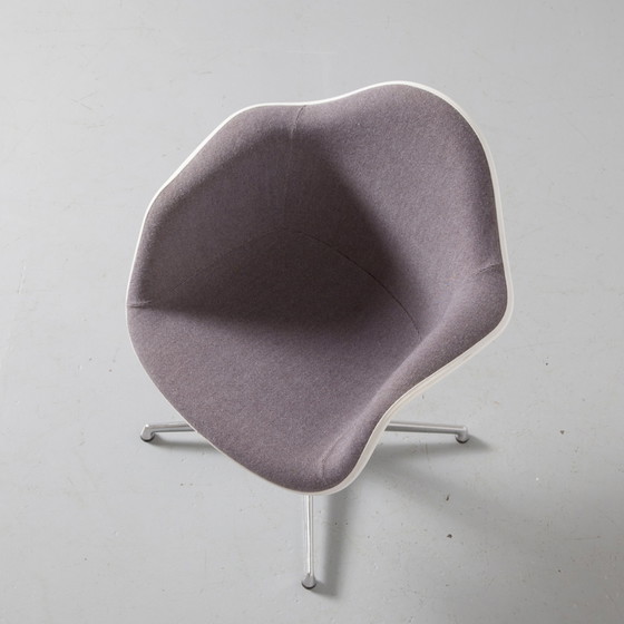 Image 1 of 6x Vitra Charles + Ray Eames chairs