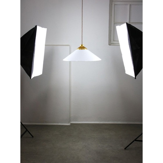 Image 1 of Vintage Space Age hanglamp van wit plexiglas, Italië 1970