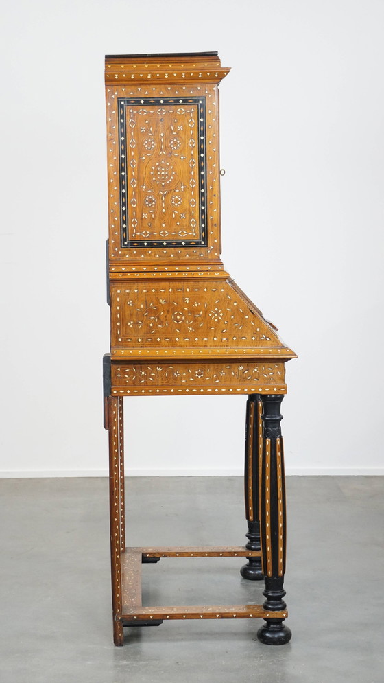 Image 1 of Italiaanse Secretaire