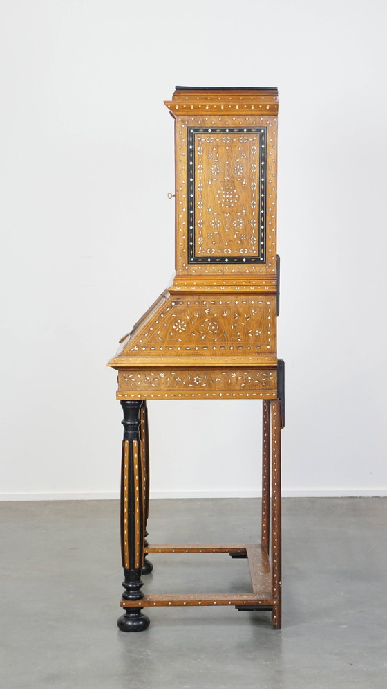 Image 1 of Italiaanse Secretaire