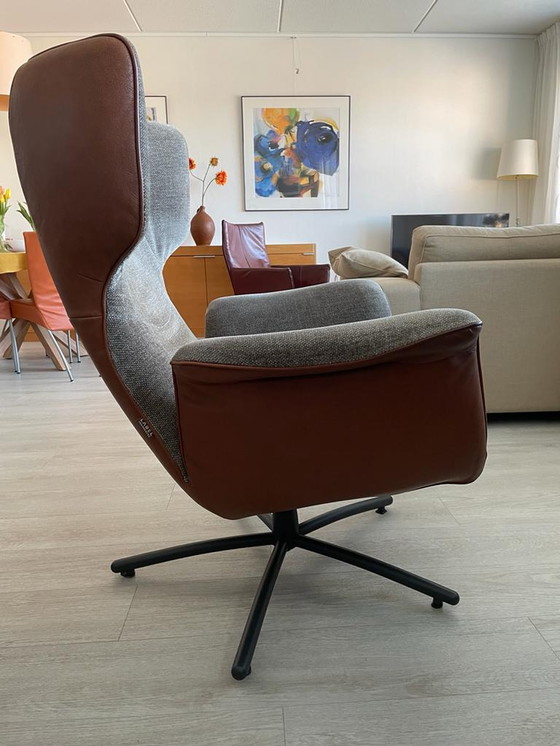 Image 1 of Label van den Berg First Class Fauteuil