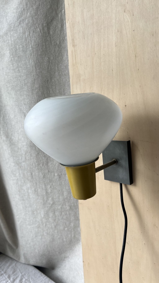 Vintage Anvia wandlamp met swirl