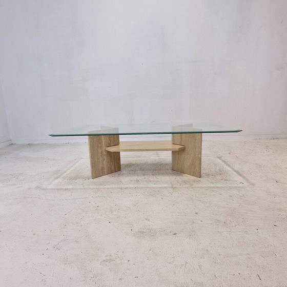 Image 1 of Vintage travertijn en geslepen glazen salontafel, Italië 1980