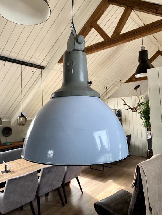 Image 1 of Vintage fabriekslamp emaille hanglamp industrieel