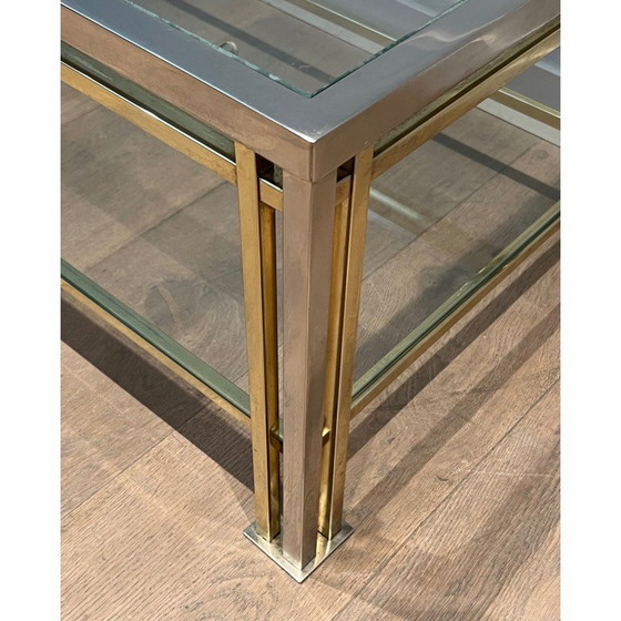 Image 1 of Modernistische salontafel van chroom en verguld metaal met drie poten. Frans werk in de stijl van Willy Rizzo. Circa 1970