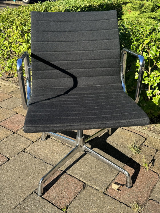 Image 1 of 2X Vitra Ea107  chair