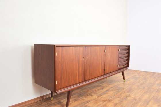 Image 1 of Mid Century Teak Dressoir Van Sven Andersen Voor Sven Andersen Möbelfabrik Stavanger, 1960S.