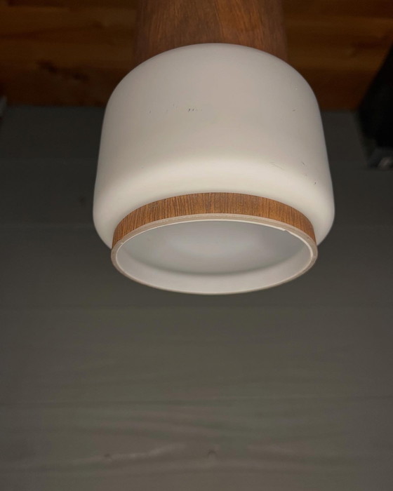 Image 1 of Vintage Mid Century Opaal Glazen Hanglamp 