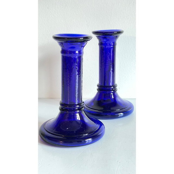 Image 1 of Paar vintage blauwe glazen kandelaars