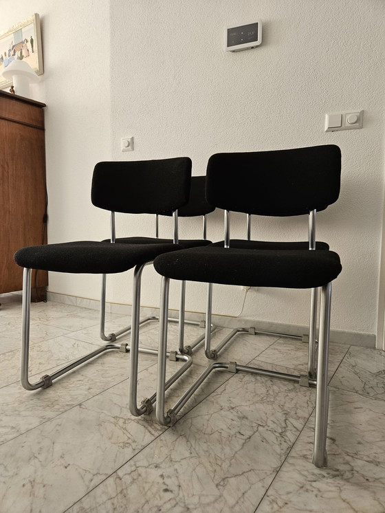 Image 1 of 4x Gispen Culemborg model 1121 eetkamerstoelen