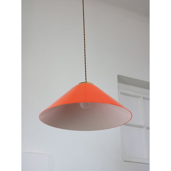 Image 1 of Vintage hanglamp van oranje plexiglas en messing, Italië 1960