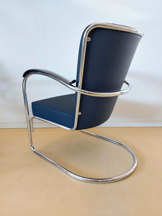 Image 1 of Dutch Originals Gebr. Van Der Stroom Gispen Classic Fauteuil 412S In Blauw Leder