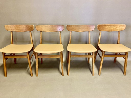 Suite van 4 "Scandinavisch Design" stoelen 1950.