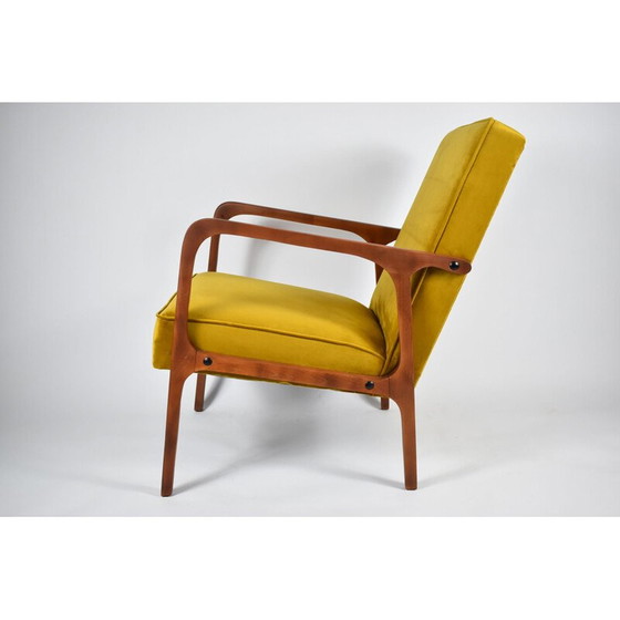 Image 1 of Vintage Poolse fauteuil b-04, goud fluweel 1970