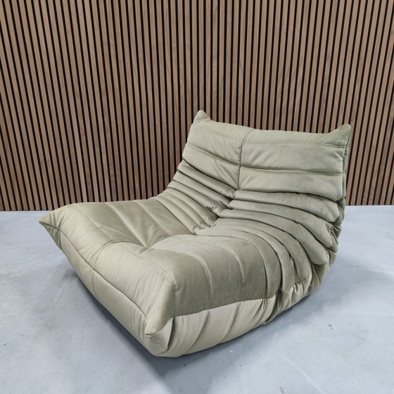 Image 1 of Ligne Roset Togo 1 Zits Groen Velours