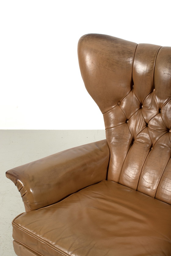 Image 1 of Vintage wingback fauteuil