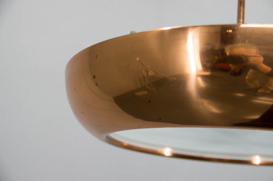 Image 1 of Bauhaus / Functionalistische Koperen Kroonluchter Ufo, 1930S