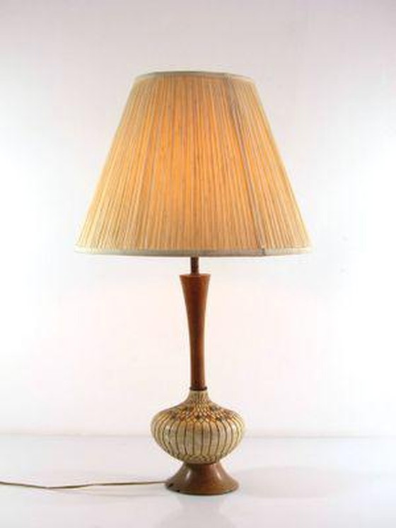 Image 1 of Vintage tafellamp van gips en hout 