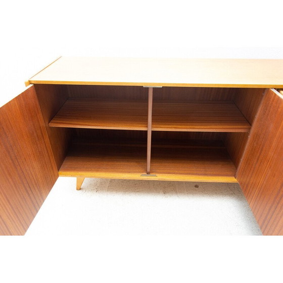 Image 1 of Vintage U-460 beuken dressoir van Jiří Jiroutek voor Interiér Praha, 1960