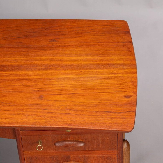 Image 1 of Vintage Deens bureau in teak, jaren 1960