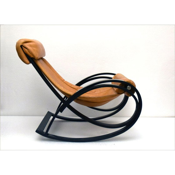 Image 1 of Vintage Sgarsul schommelstoel van Gae Aulenti voor Poltronov, 1960