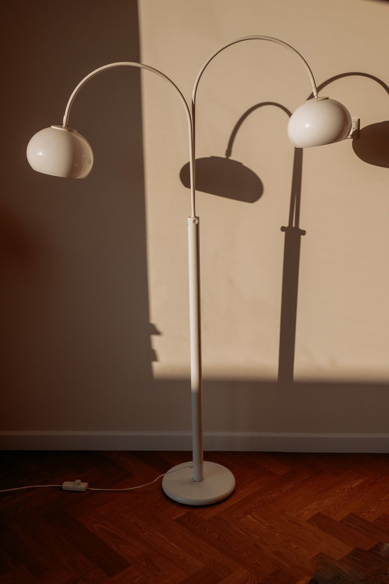 Image 1 of Vintage Witte Vloerlamp Met Dubbele Boog