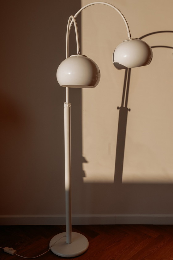 Image 1 of Vintage Witte Vloerlamp Met Dubbele Boog