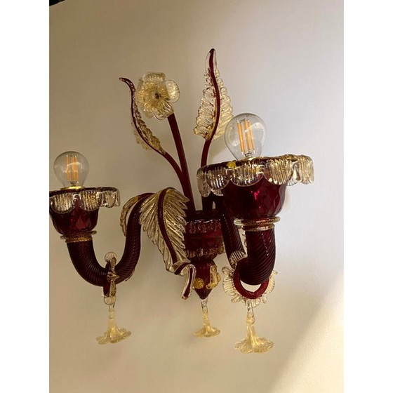 Image 1 of Eigentijdse florale wandlamp Venetiaans zwart en bladgoud van Murano glas