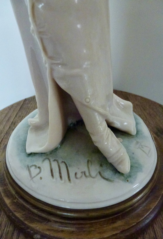 Image 1 of Capodimonte - Bruno Merli - Dame In Uitgaanskledij - 33 Cm - 1981