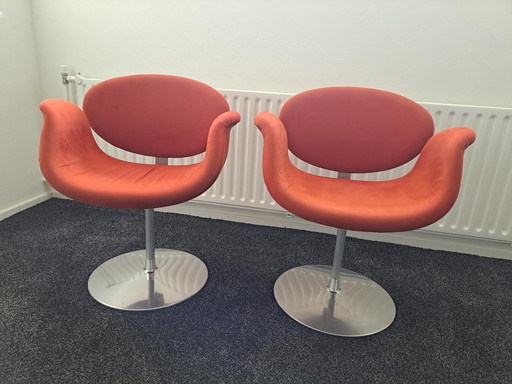 2x Artifort Stoelen