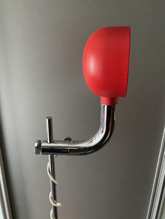 Image 1 of Space age vloerlamp kleur rood