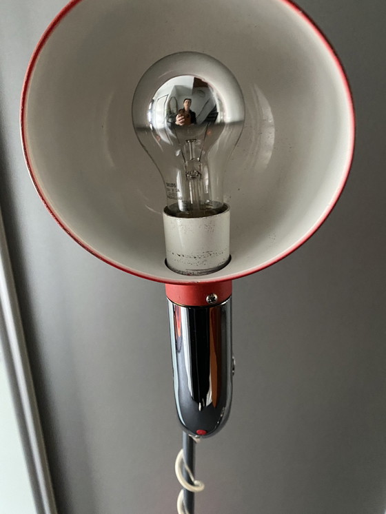 Image 1 of Space age vloerlamp kleur rood