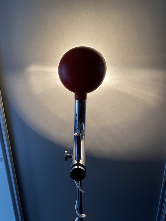 Image 1 of Space age vloerlamp kleur rood