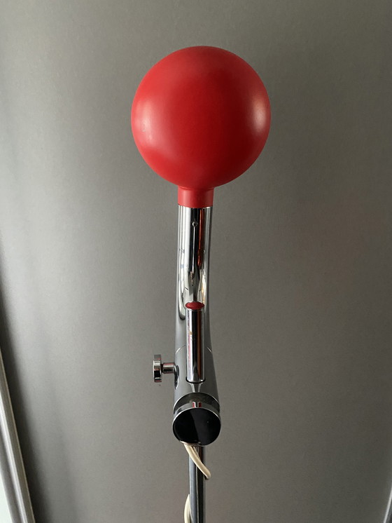 Image 1 of Space age vloerlamp kleur rood