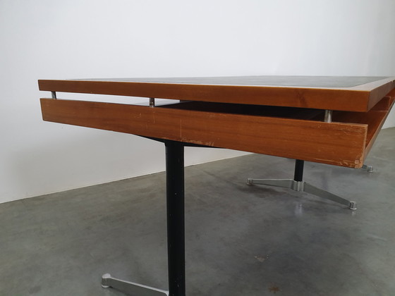 Image 1 of Herman Miller Duitsland Egon Eiermann bureau jaren 60