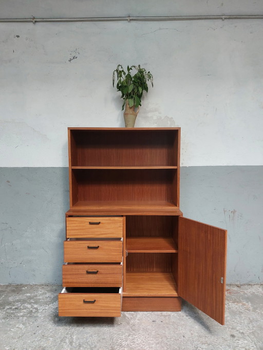 Vintage mid-century wandkast