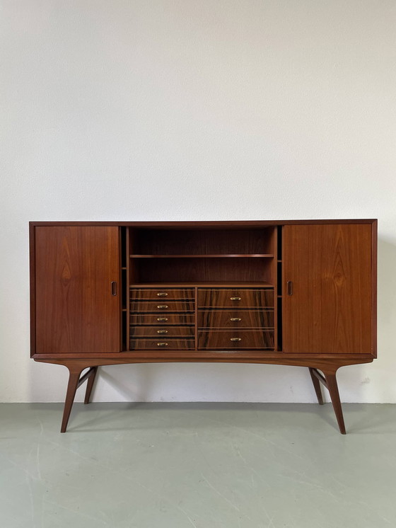 Image 1 of Vintage Deens highboard