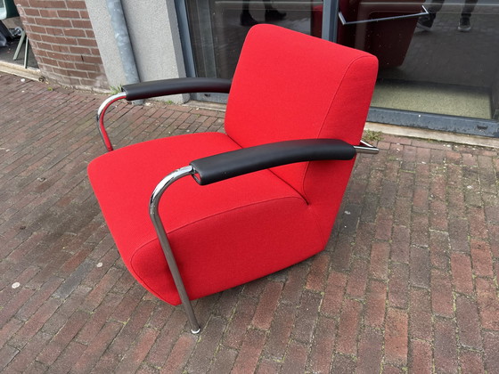 Image 1 of Leolux Scylla Fauteuil rood stof 