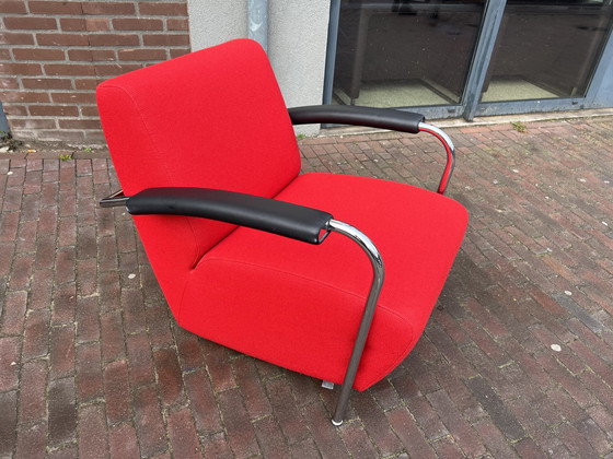 Image 1 of Leolux Scylla Fauteuil rood stof 