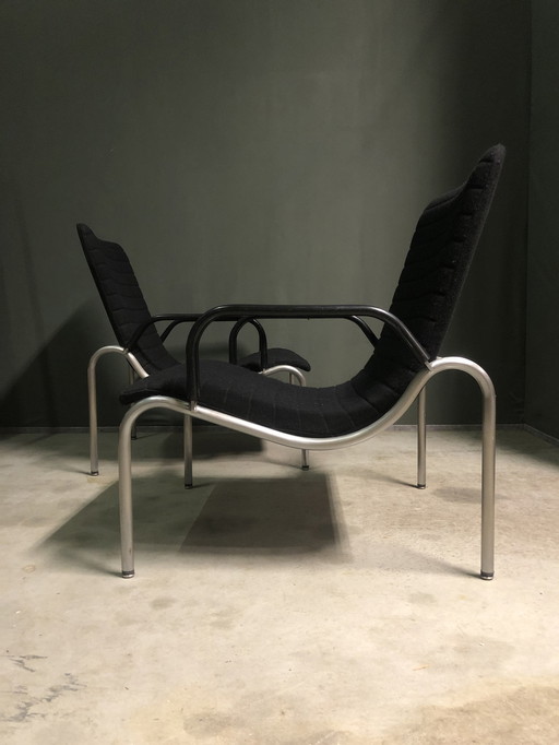 2x Kho Liang Ie, loungestoelen, model 703