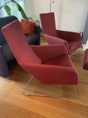 2xGerard van den Berg fauteuil Don label