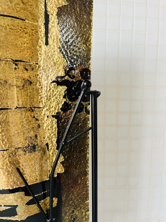 Image 1 of Italiaanse Vaas Glas Kunstwerk Ontwerp Op Metalen Voet Kleuren Zwart Goud Kunst