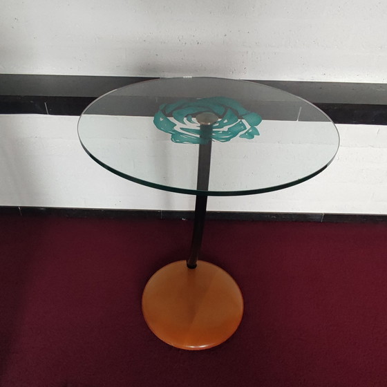 Image 1 of Vintage bijzet tafel rond