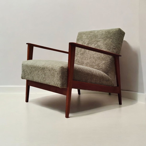 Image 1 of Mid Century Fauteuil